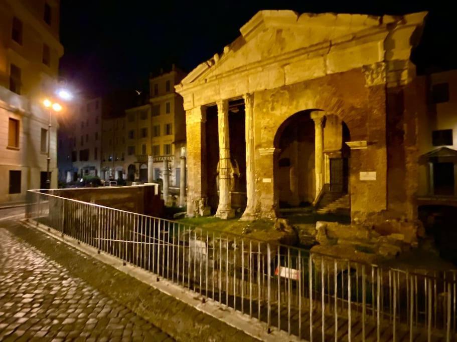 Vacanze Romane Al Portico D'Ottavia Exterior foto